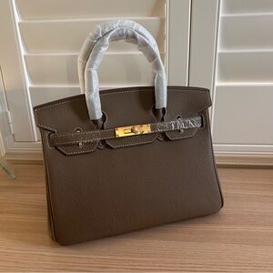 30cm Etaupe Top Handle BK Leather Satchel